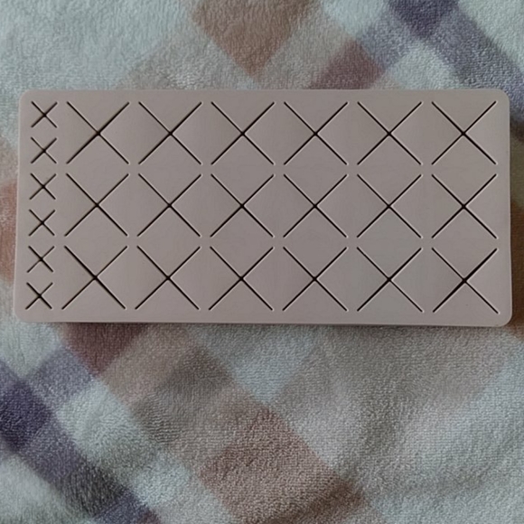 Makeup organizer/ lipstick rack - pink - Picture 3 of 4